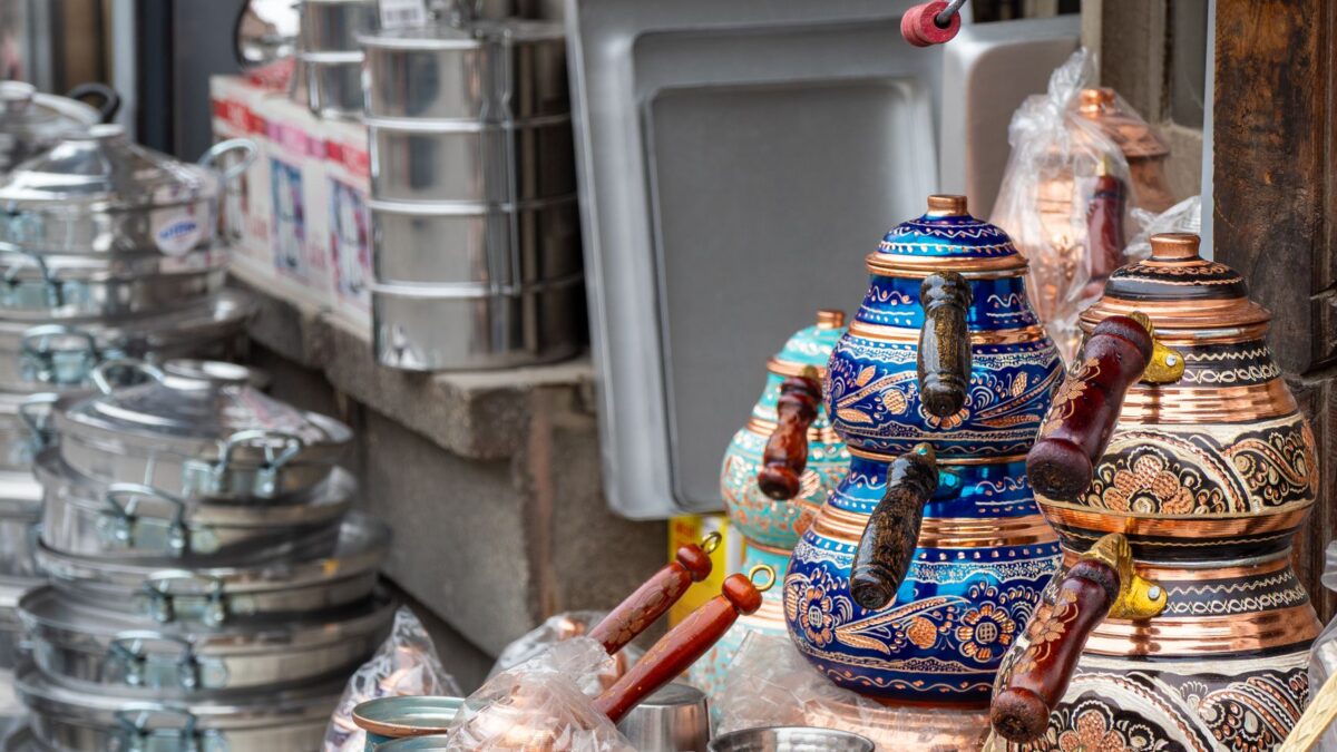 Kireçlenmiş Çaydanlık ve Su Isıtıcı (Kettle) Nasıl Temizlenir?