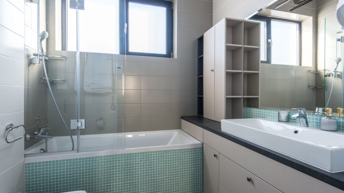 Derz Araları Nasıl Temizlenir? Banyo ve Mutfak İçin Doğal Çözümler