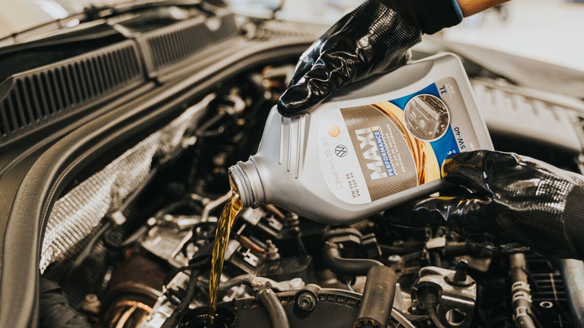 Araç Motor Yağı Nasıl ve Ne Zaman Değiştirilir?