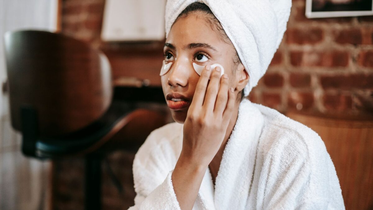 Evde Çift Aşamalı Cilt Temizliği (Double Cleansing) Nasıl Yapılır?
