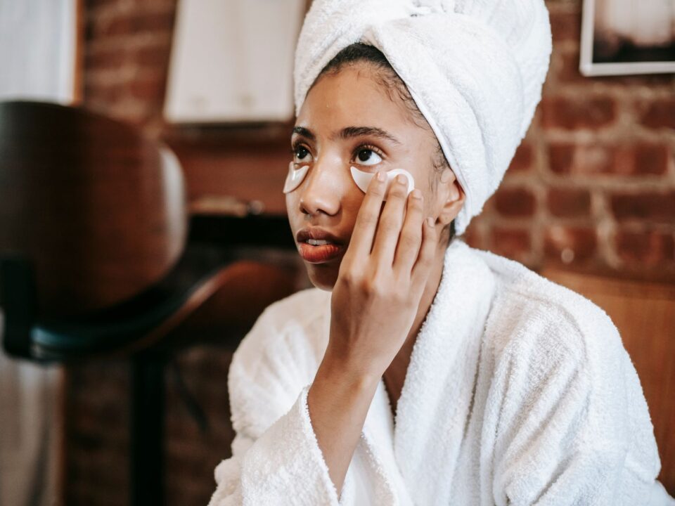 Evde Çift Aşamalı Cilt Temizliği (Double Cleansing) Nasıl Yapılır?