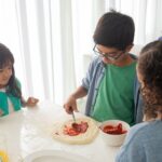 Evde Pizza Hamuru Ve Sosu Nasıl Yapılır? (İnce Ve Çıtır Hamur)