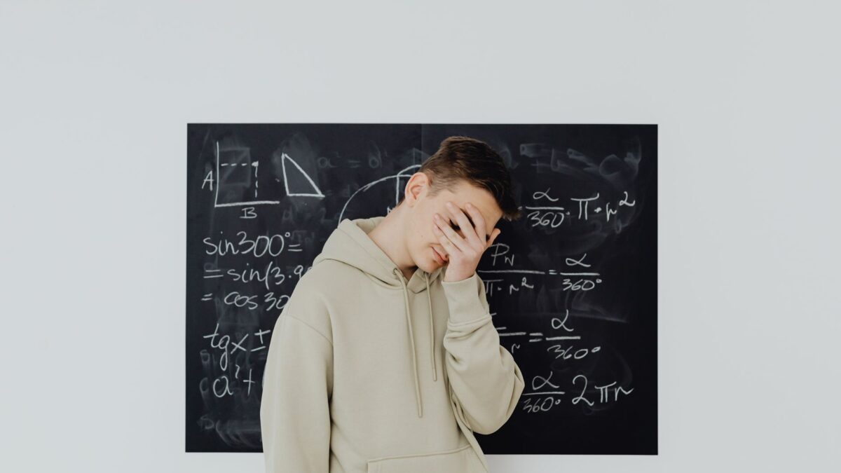 Matematik Korkusu Nasıl Yenilir? Sıfırdan Matematik Öğrenme Rehberi