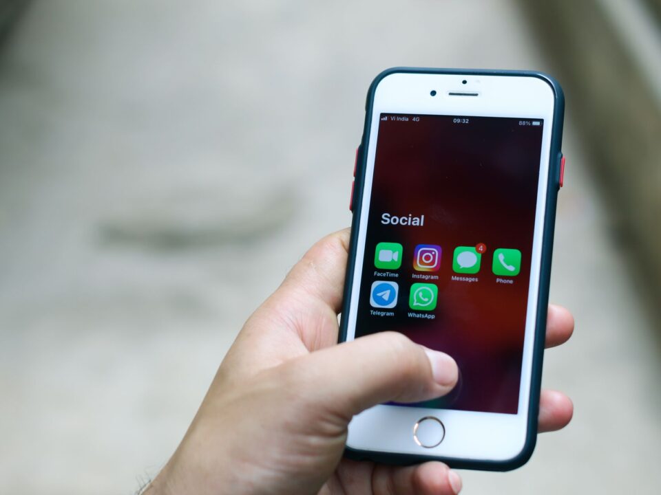 Instagram’da Silinen Fotoğraflar, Reels’ler ve Mesajlar Nasıl Geri Getirilir?