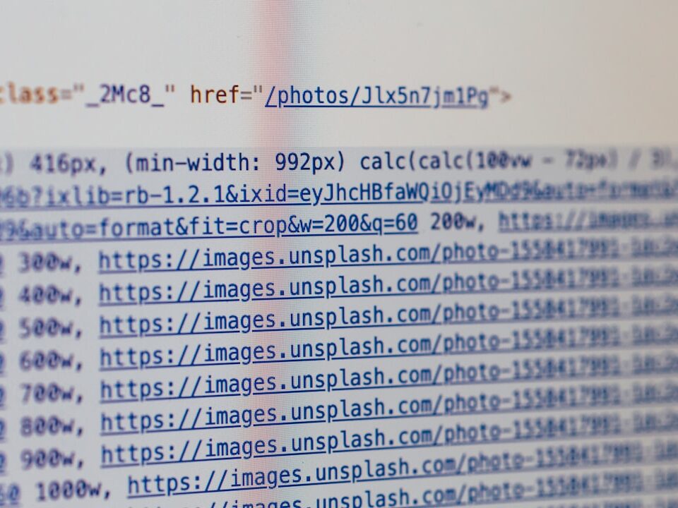Python İle Dosya Okuma ve Yazma İşlemleri (TXT, CSV, JSON)