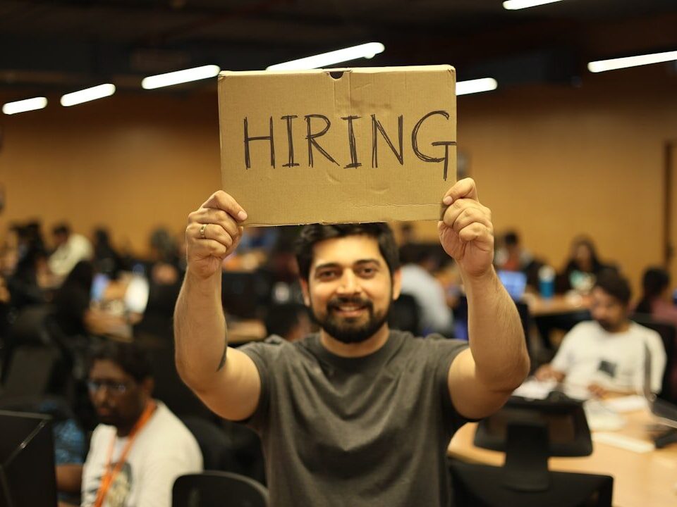 Gizli İş Pazarı (Hidden Job Market) Nedir ve İlanı Olmayan İşler Nasıl Bulunur?