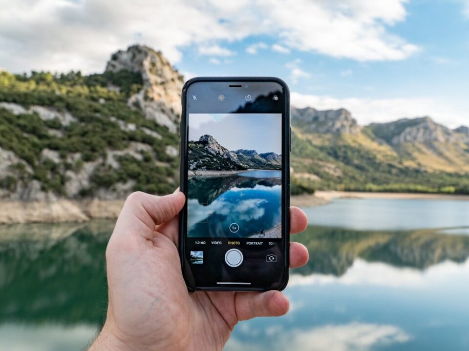 Akıllı Telefon İle Profesyonel Görünümlü Fotoğraflar Nasıl Çekilir?