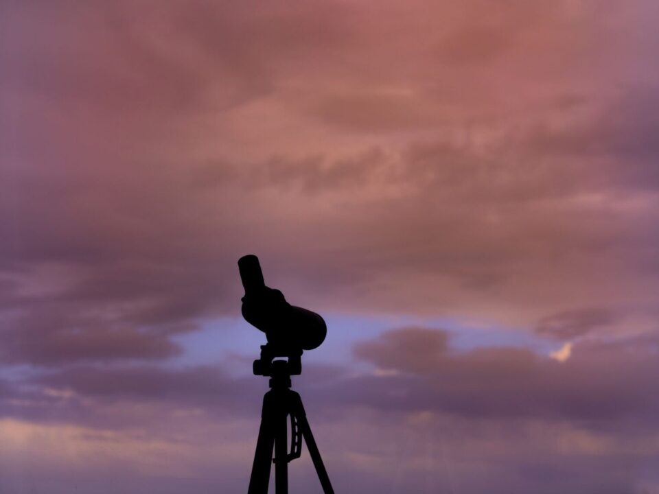 Astronomi Hobisi: Başlangıç Seviyesi Teleskop Seçimi ve Gökyüzü Gözlemi